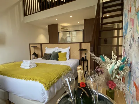 LOLA Boutique Hôtel - Bordeaux Centre